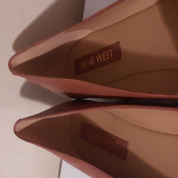 Women NINE WEST Woven Leather Flats - Picture 4 of 5